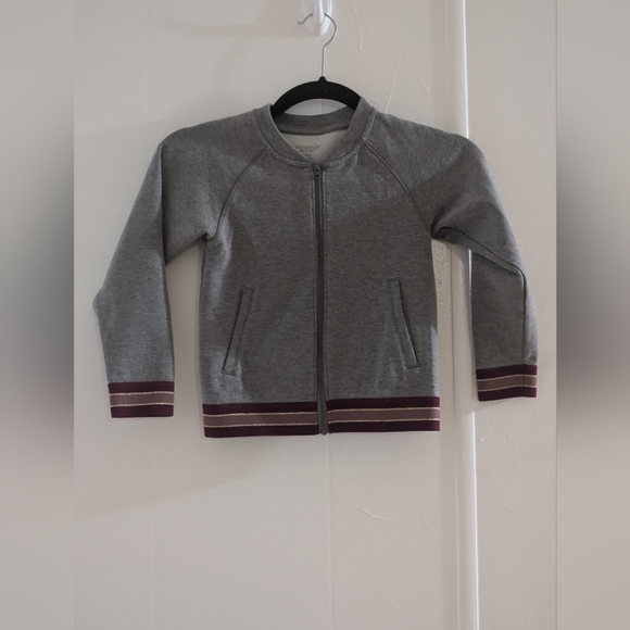 Old Navy Gray Kids Sweatshirt with Maroon Accents - Picture 6 of 6